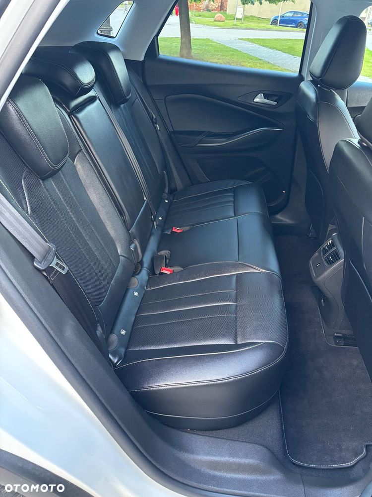 Opel Grandland X Plug-in-Hybrid4 1.6 DI Start/Stop Ultimate - 39