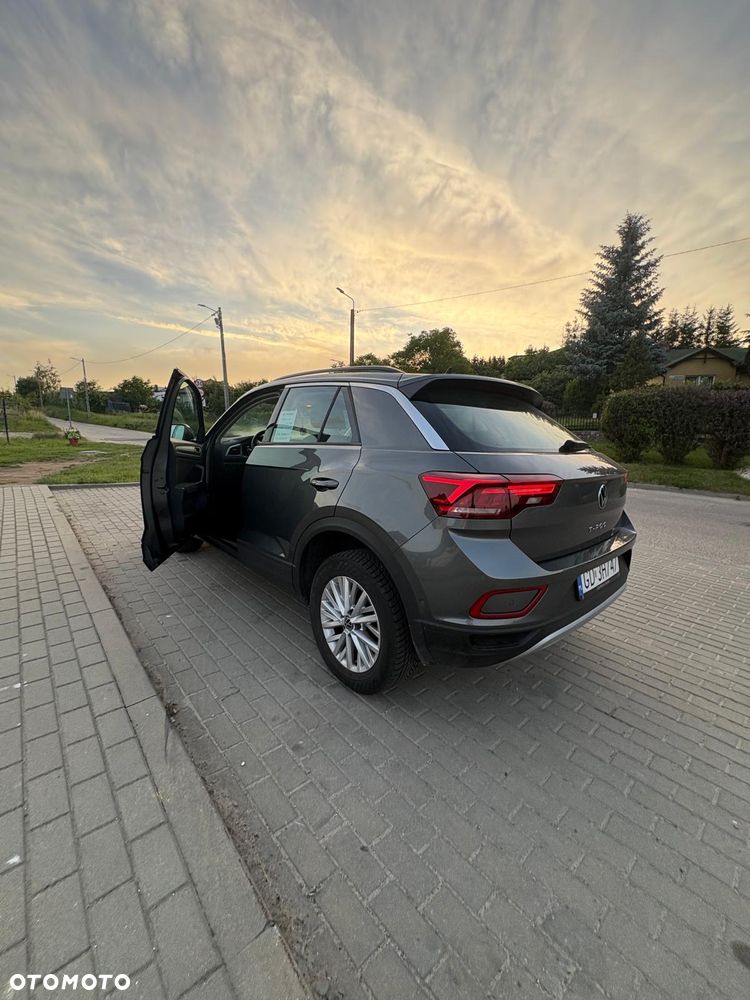 Volkswagen T-Roc 1.5 TSI Life DSG - 2