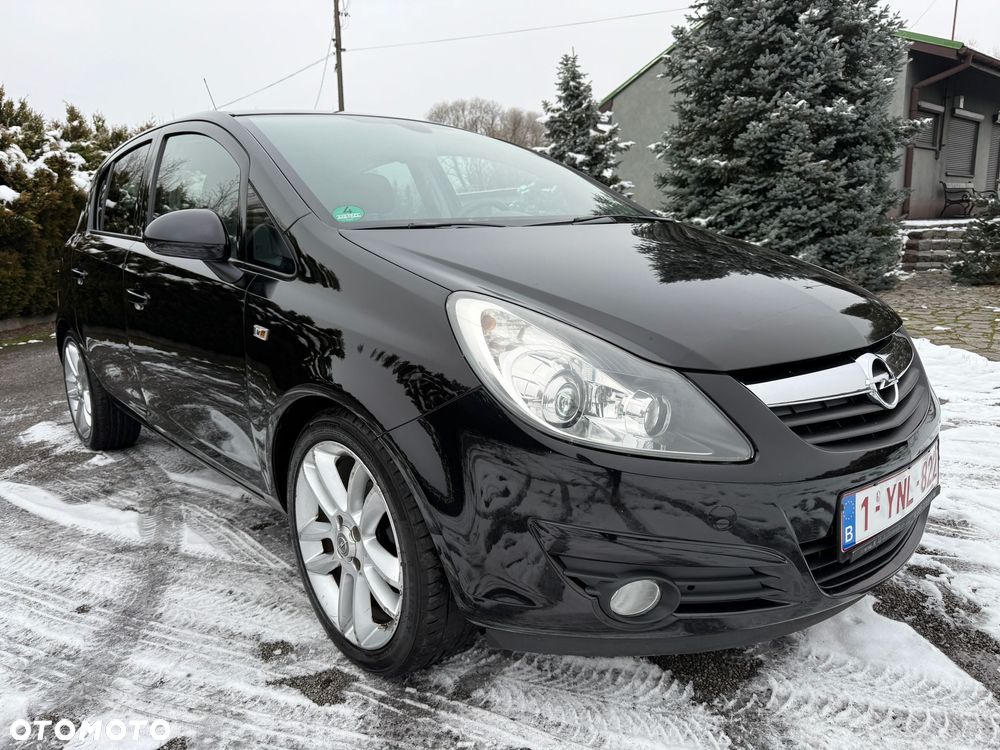 Opel Corsa 1.4 16V Innovation - 27
