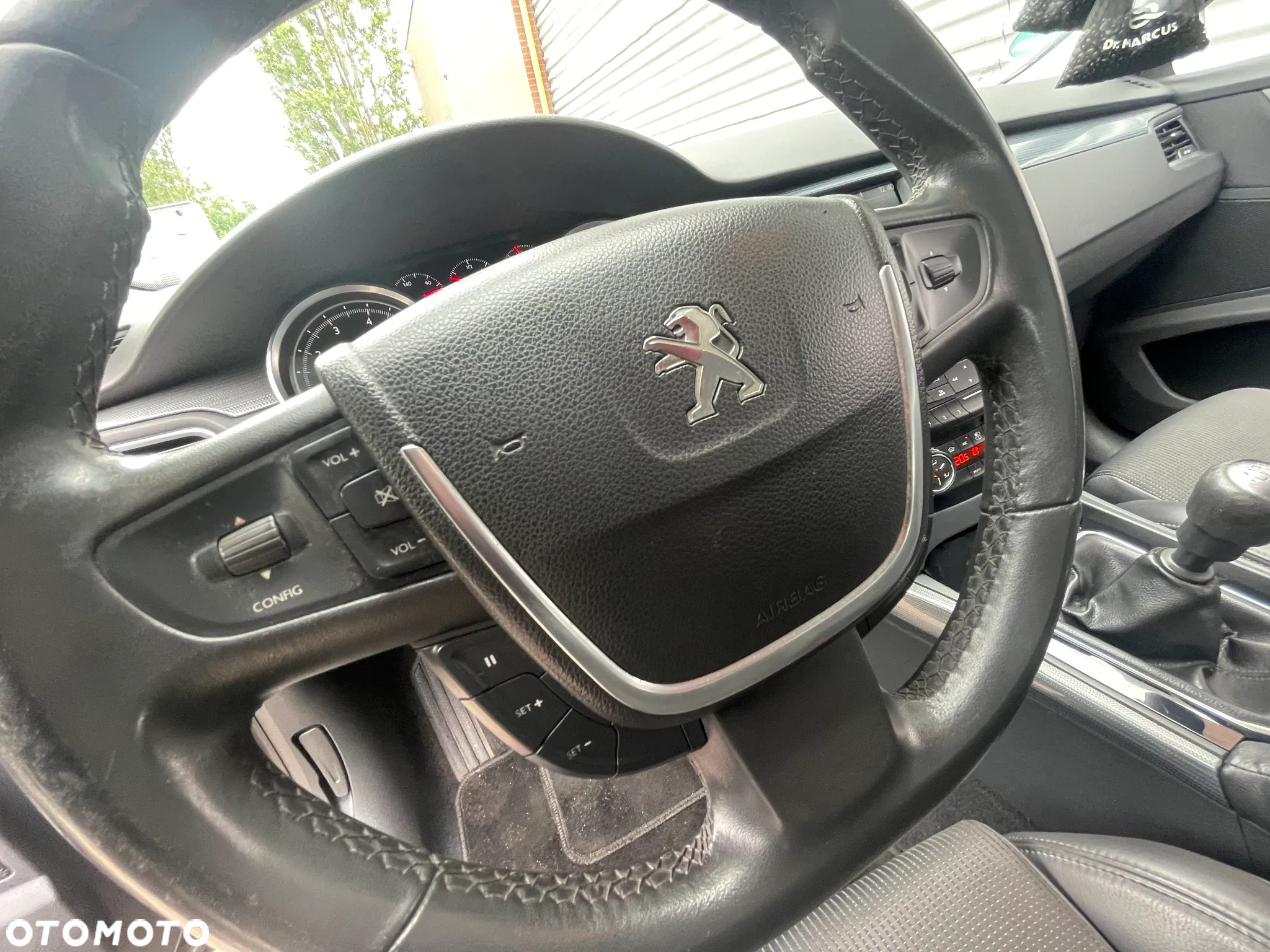 Peugeot 508 1.6 T Business Line - 12