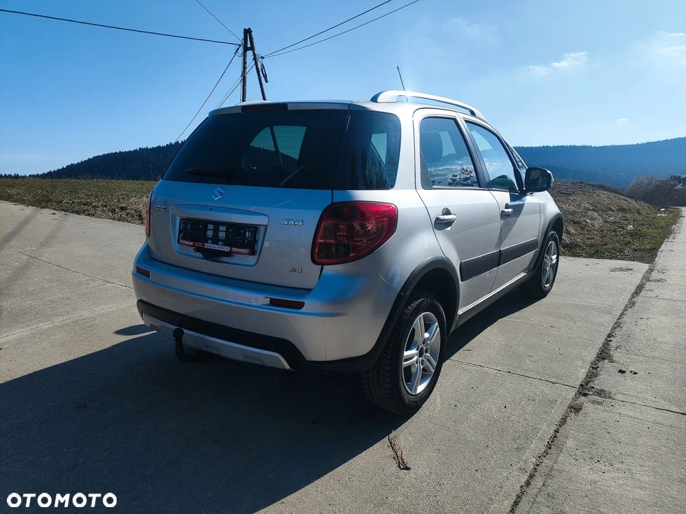 Suzuki SX4 1.6 Premium 4WD - 6