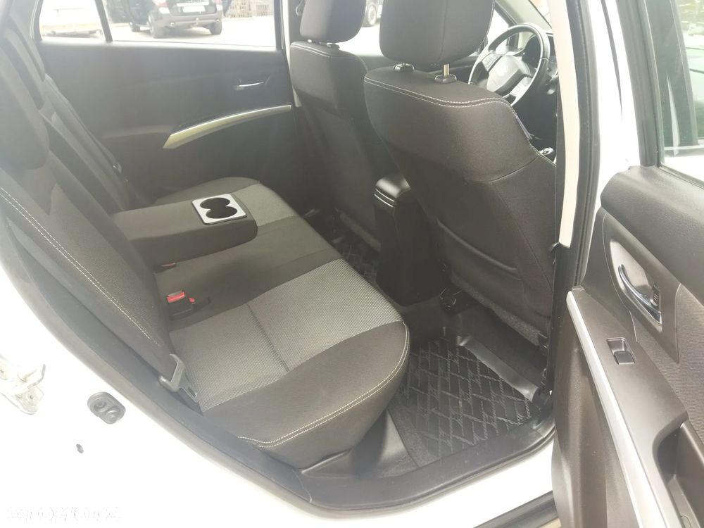 Suzuki SX4 S-Cross 1.6 DDiS Comfort - 11