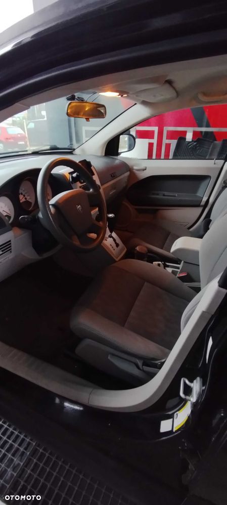 Dodge Caliber - 5