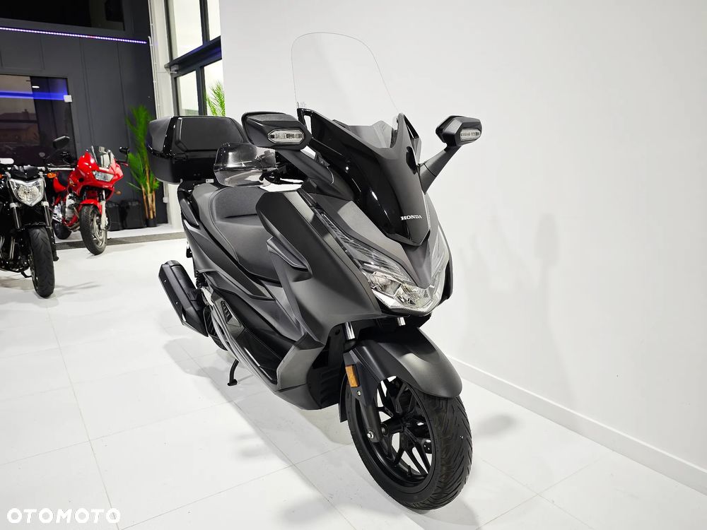Honda NSS - 2