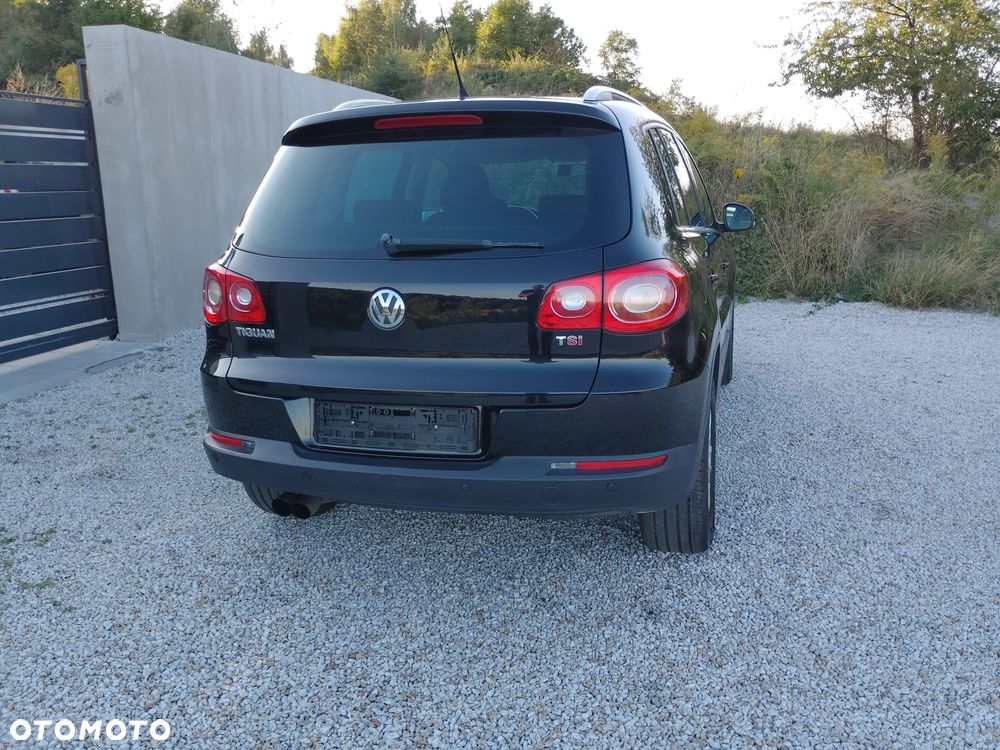 Volkswagen Tiguan 1.4 TSI Trend&Fun - 9