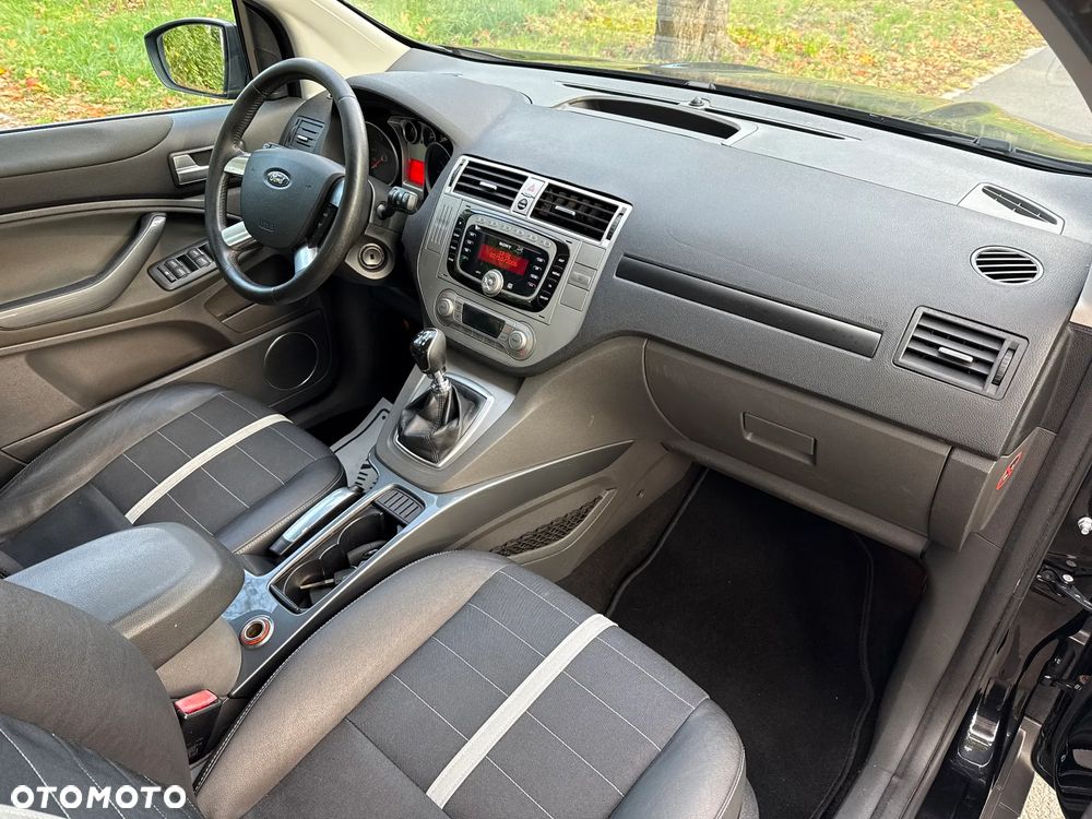 Ford Kuga 2.0 TDCi Titanium - 25