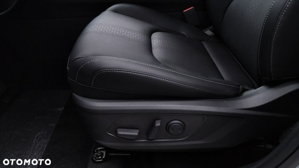 Kia Sportage - 10