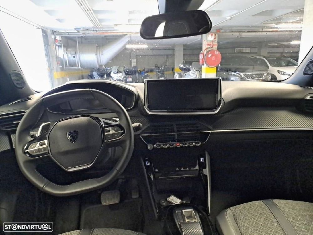 Peugeot 2008 1.2 Hybrid Allure e-DCS6 - 8