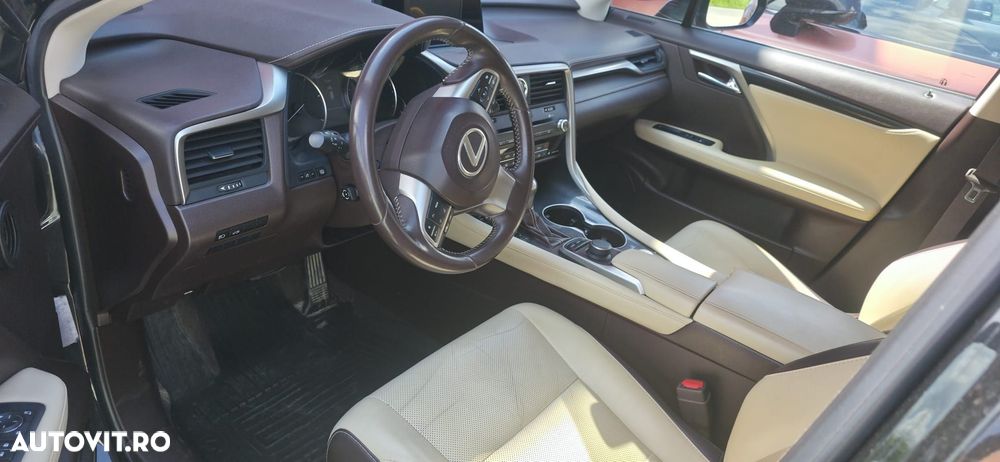 Lexus Seria RX 450h Aut. Executive Plus - 14