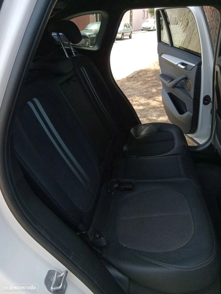 BMW X1 xDrive25e M Sport - 13