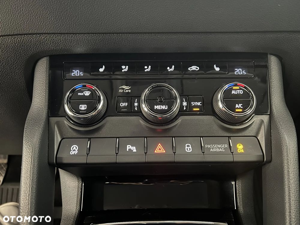 Skoda Karoq 1.5 TSI ACT Selection - 17