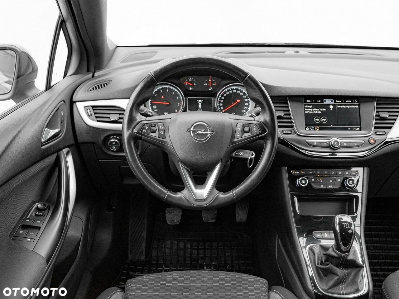Opel Astra V 1.2 T GS Line S&S - 17