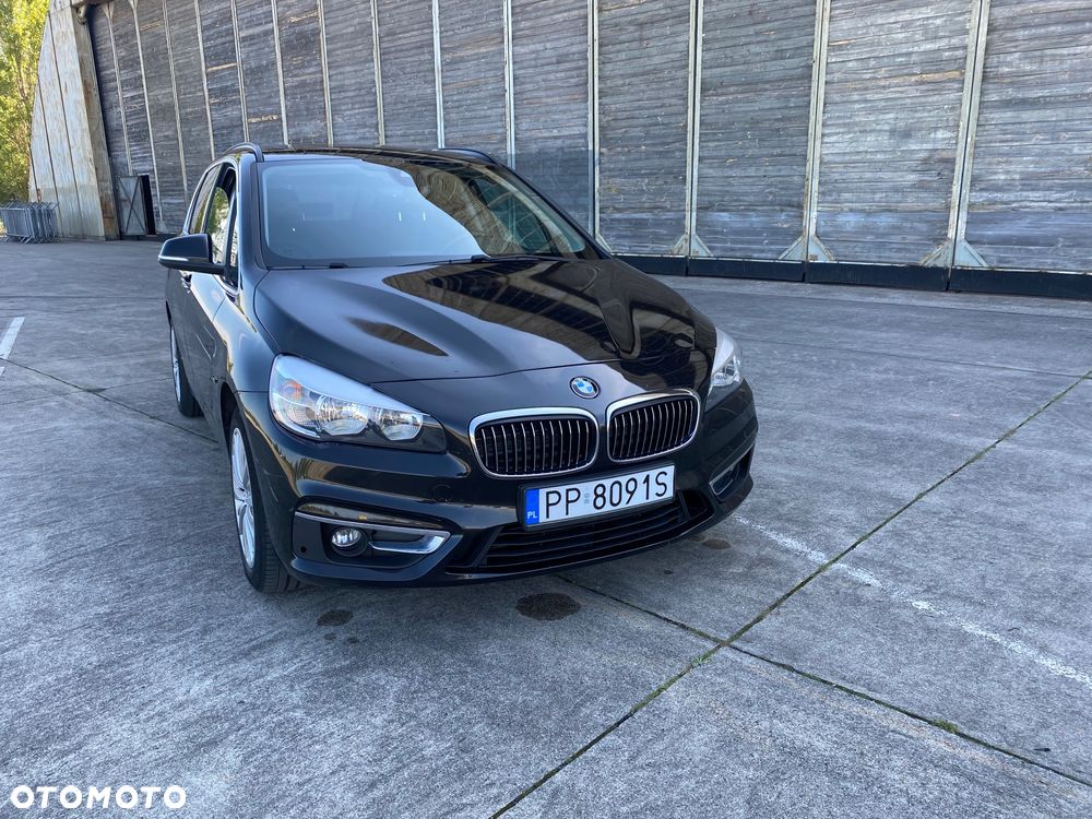 BMW Seria 2 218d xDrive Luxury Line - 3