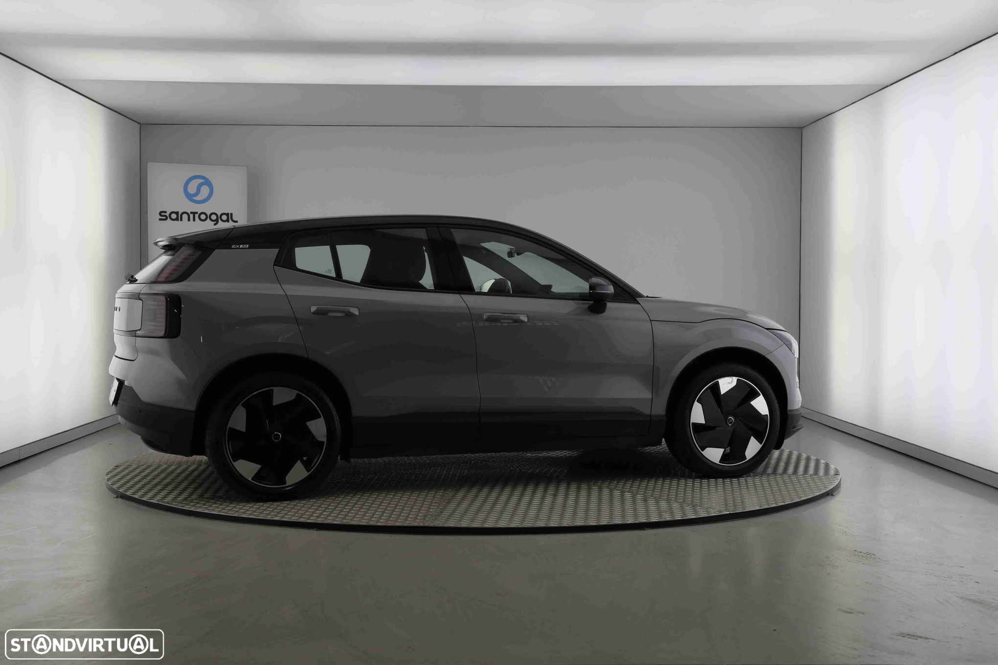 Volvo EX30 69 kWh Single Motor Extended Range Plus - 6