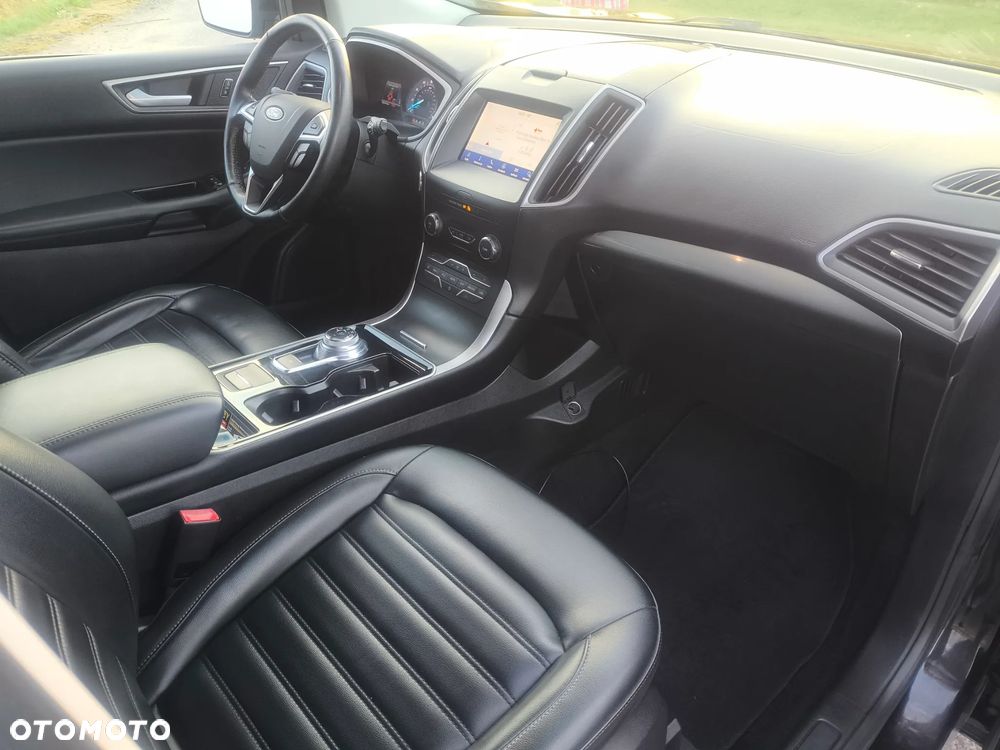 Ford Edge - 12