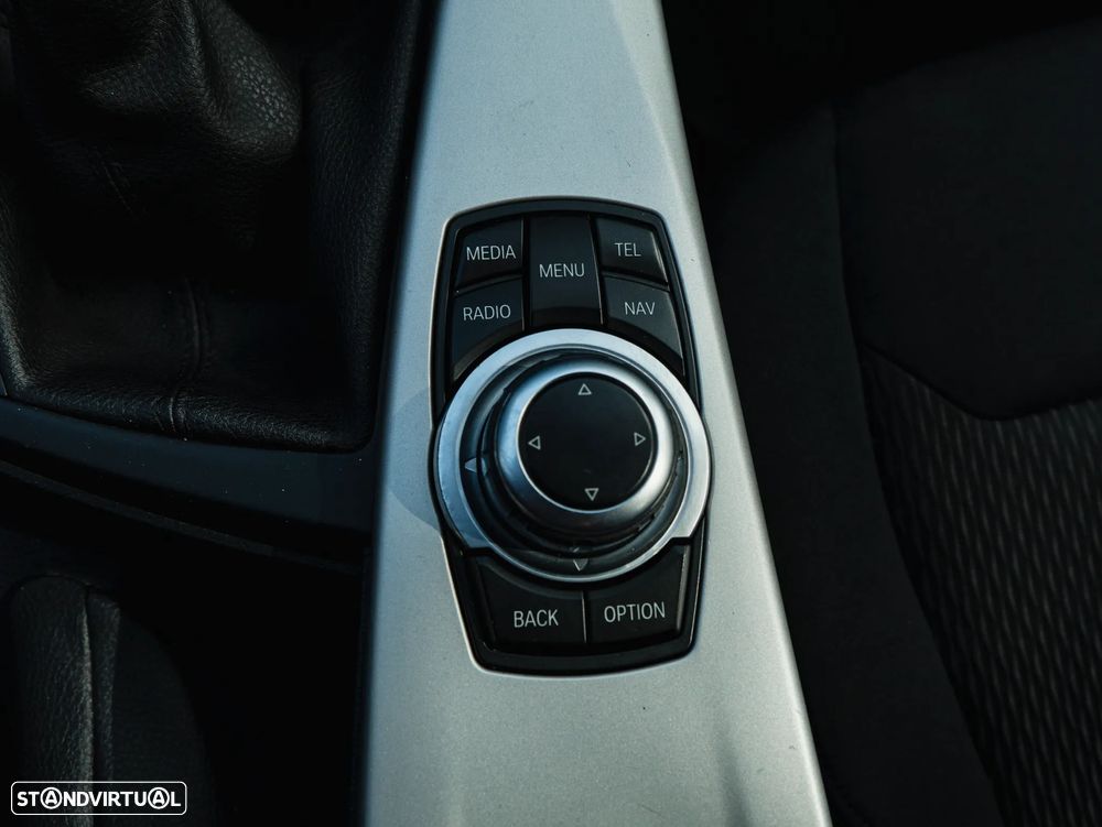 BMW 316 d Modern Line - 30