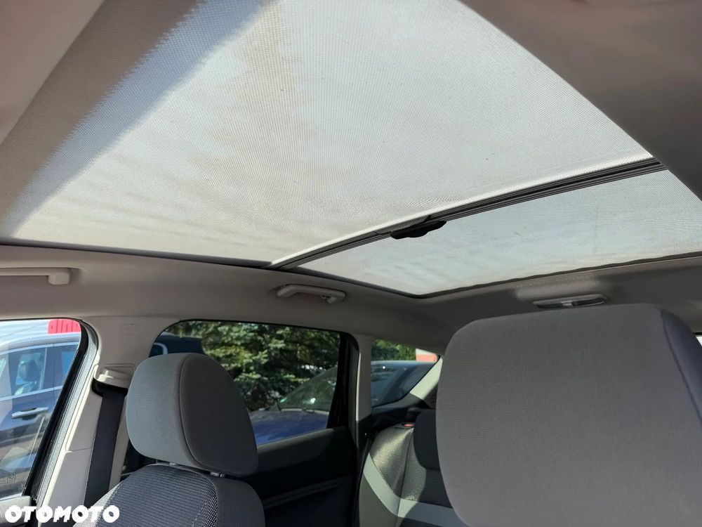 Ford Kuga 2.0 TDCi 2x4 Trend - 17