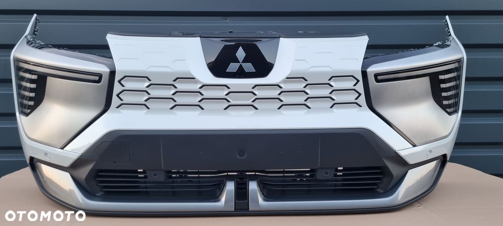 MITSUBISHI ECLIPSE CROSS II 2026- Zderzak przód oryginał MB371 - 2