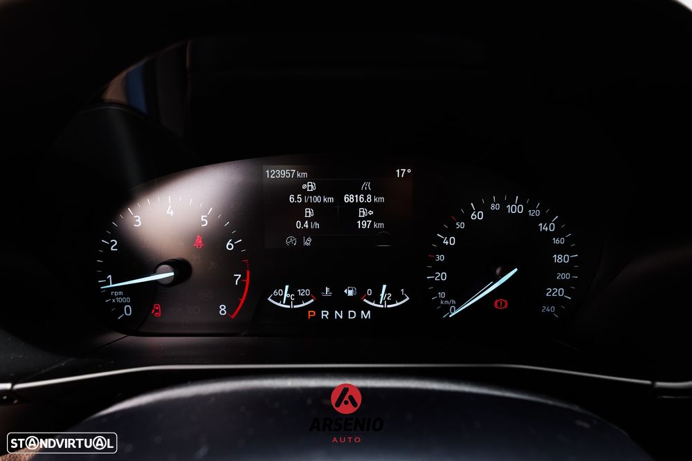 Ford Focus SW 1.0 EcoBoost Hybrid Aut. ST-LINE - 25