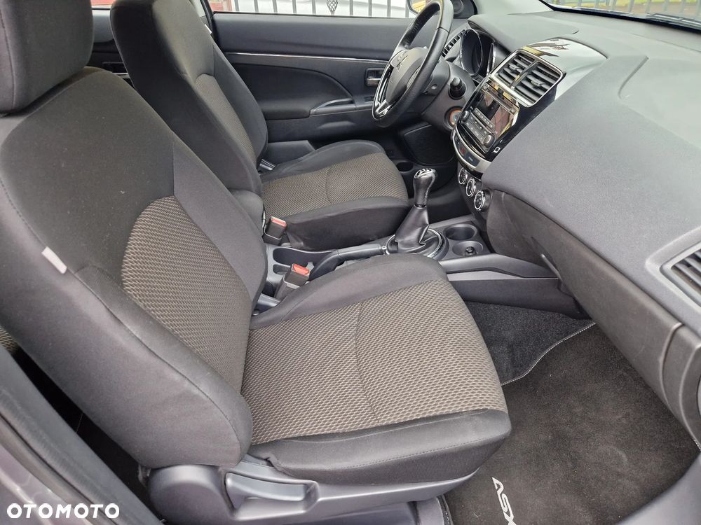 Mitsubishi ASX 1.6 Invite - 12