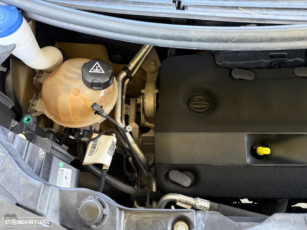 Toyota Proace Verso 2.0 D-4D L1 1.0T Comfort 9L - 29
