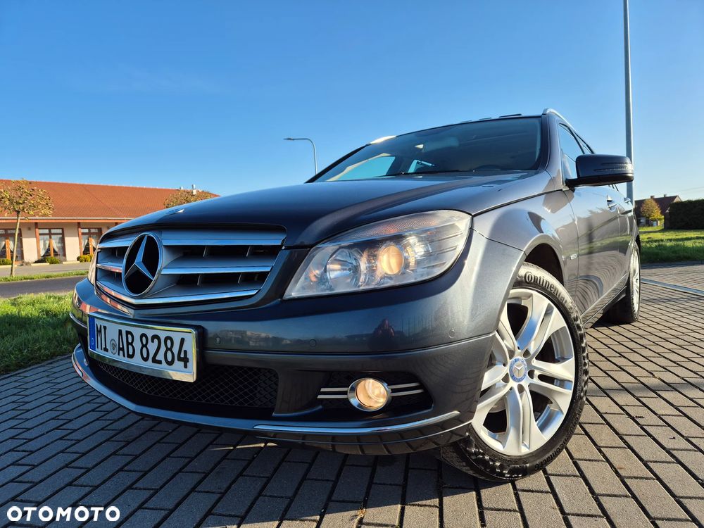 Mercedes-Benz Klasa C 180 T Kompressor Automatik BlueEFFICIENCY Avantgarde - 9