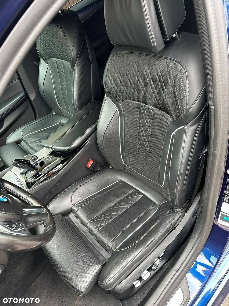 BMW Seria 5 525d M Sport sport - 3