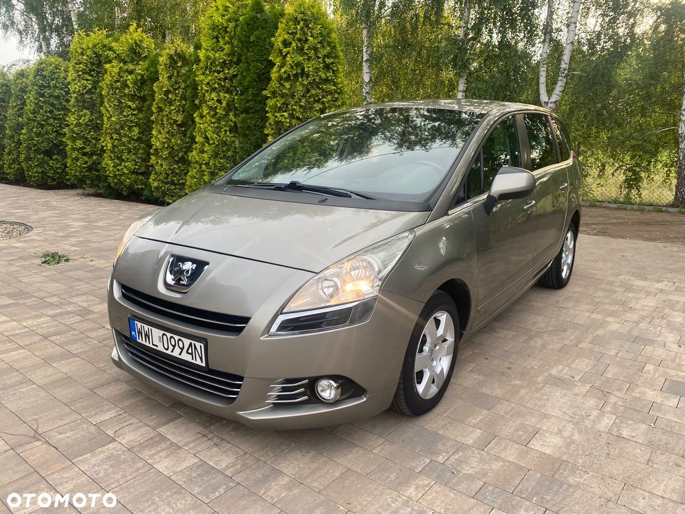 Peugeot 5008 - 1