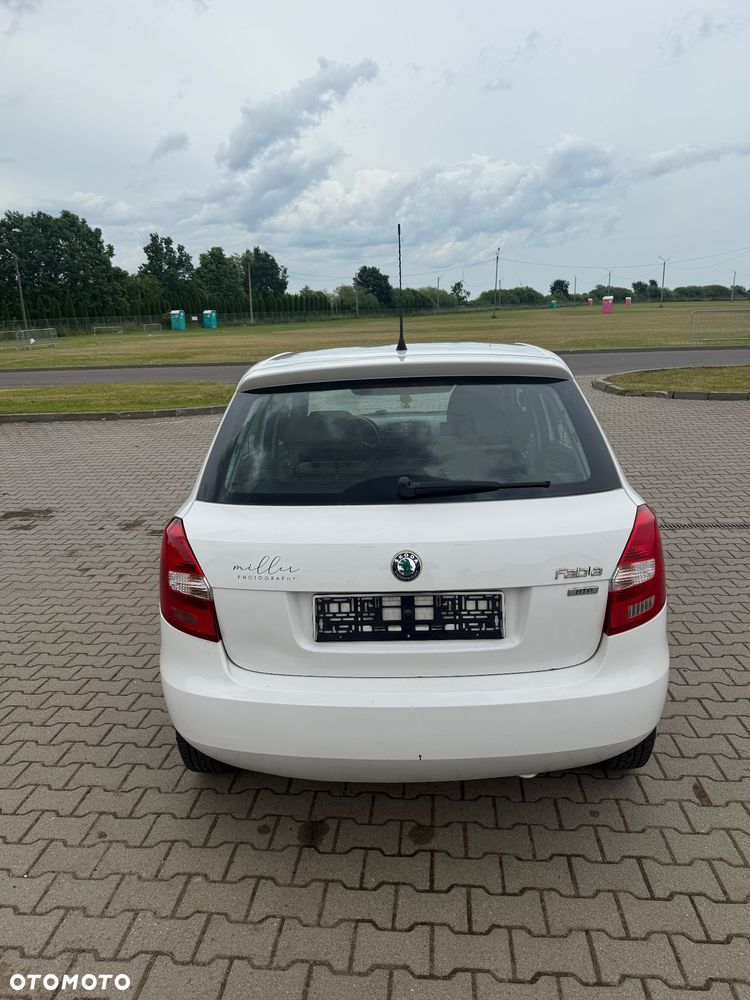Skoda Fabia 1.2 HTP - 8