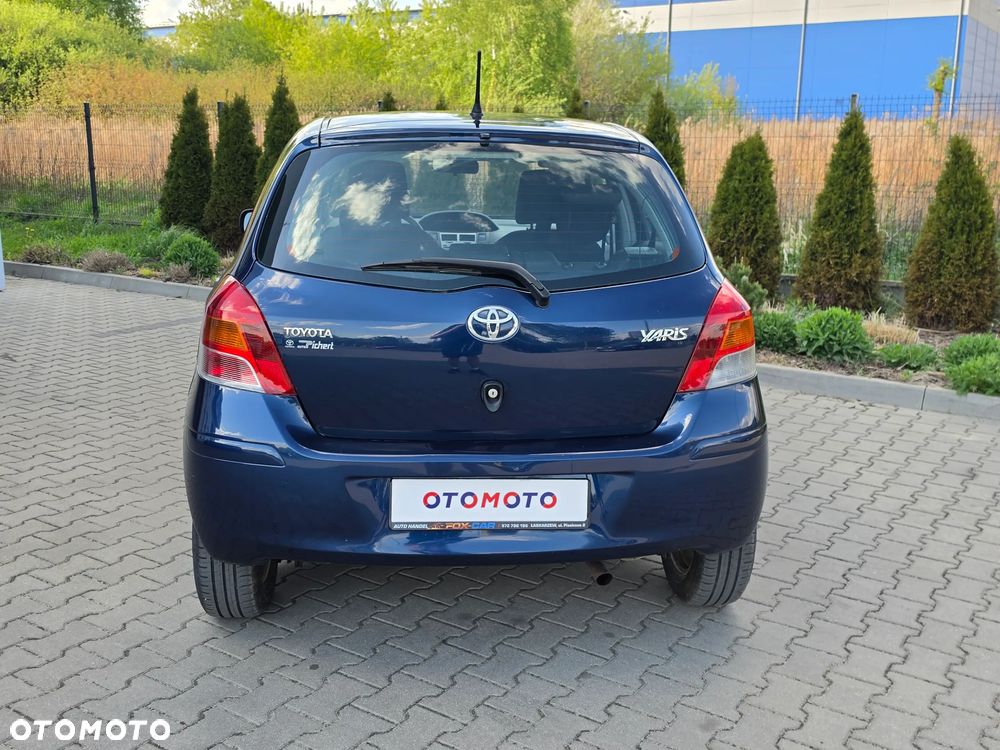 Toyota Yaris 1.33 Sol - 11