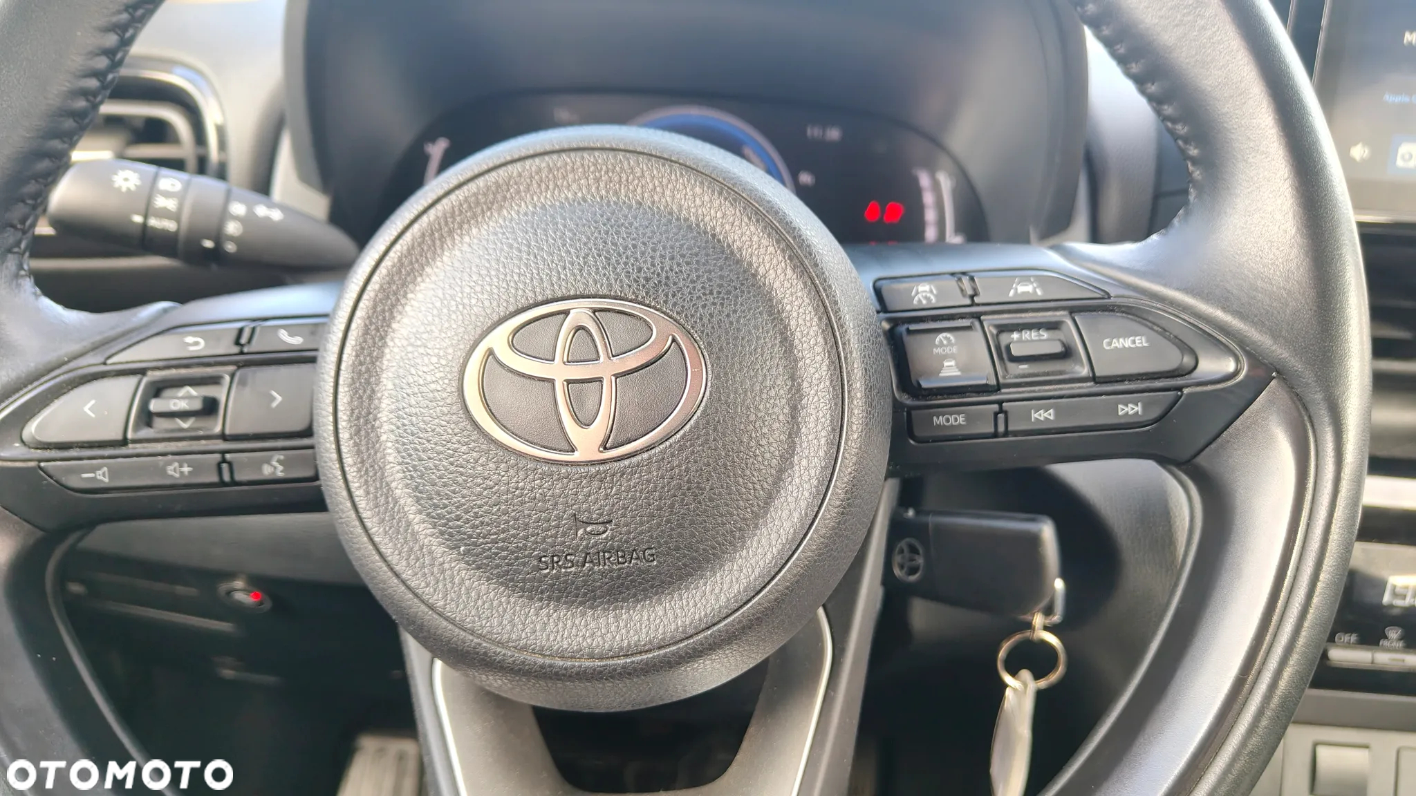 Toyota Yaris Cross Hybrid 1.5 Comfort - 17