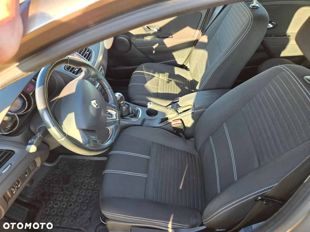 Renault Fluence 1.5 dCi Limited - 10