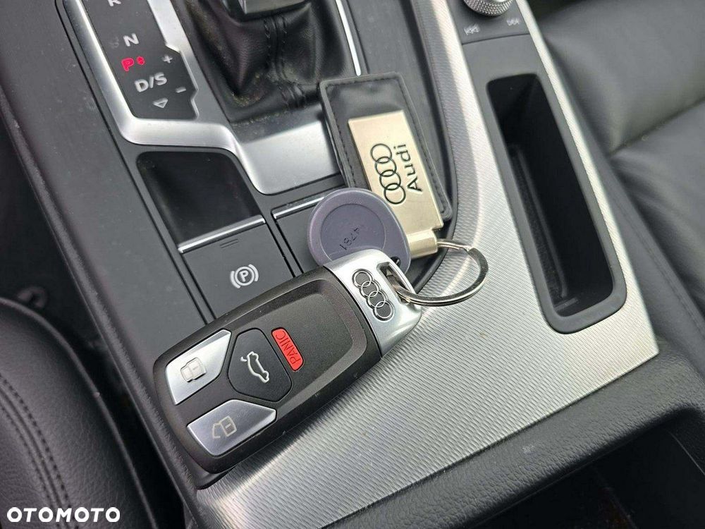 Audi A4 Limousine 45 TFSI quattro S tronic sport - 11