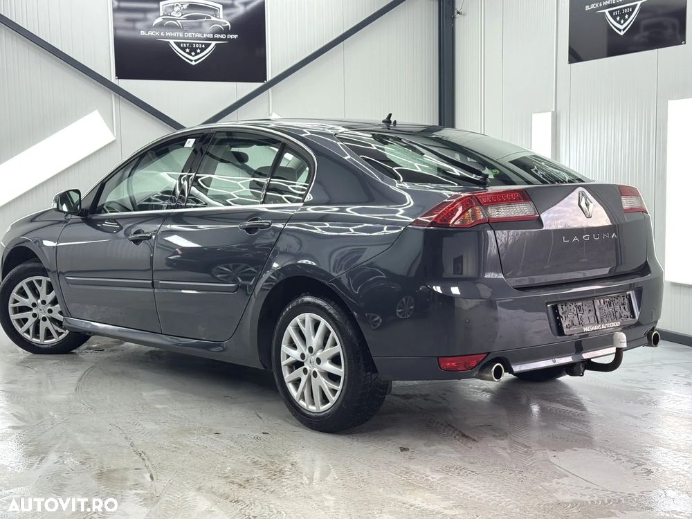 Renault Laguna dCi 110 FAP EDC Expression - 8
