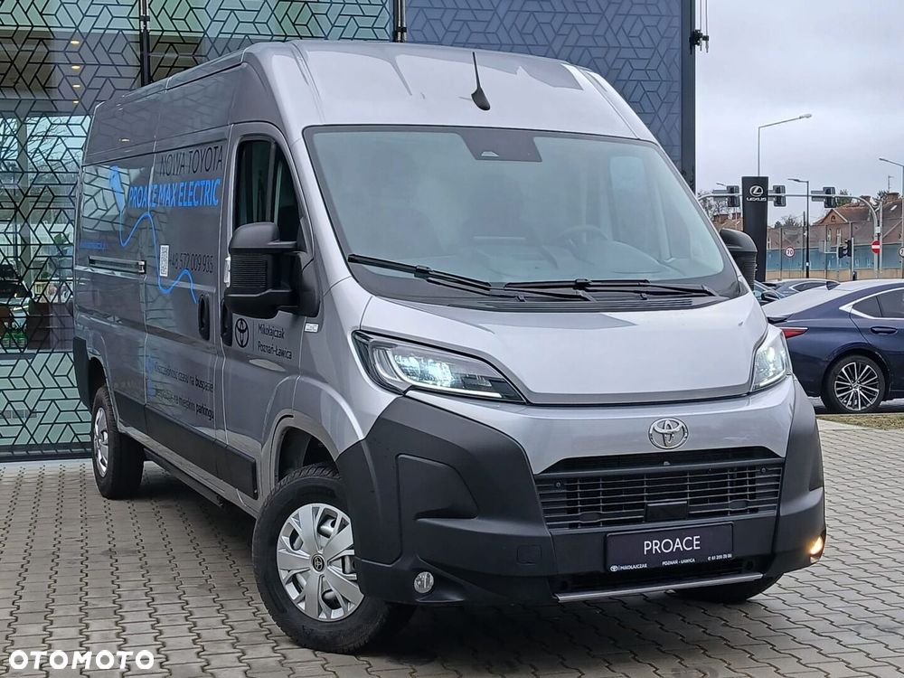 Toyota PROACE MAX - 8