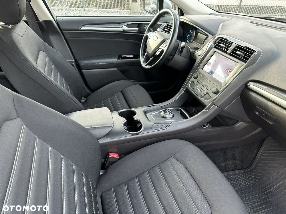 Ford Mondeo 2.0 EcoBlue Titanium - 30