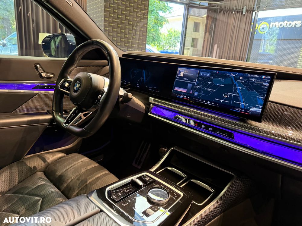 BMW Seria 7 740d xDrive - 31