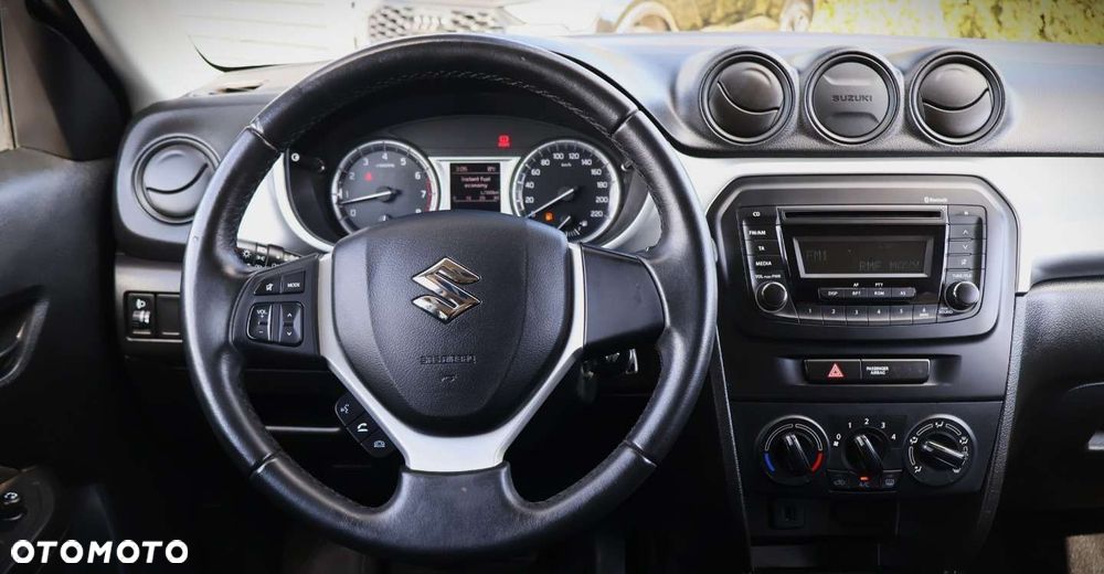 Suzuki Vitara - 18