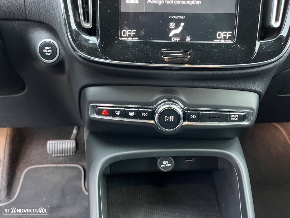 Volvo XC 40 1.5 T5 PHEV Inscription - 31