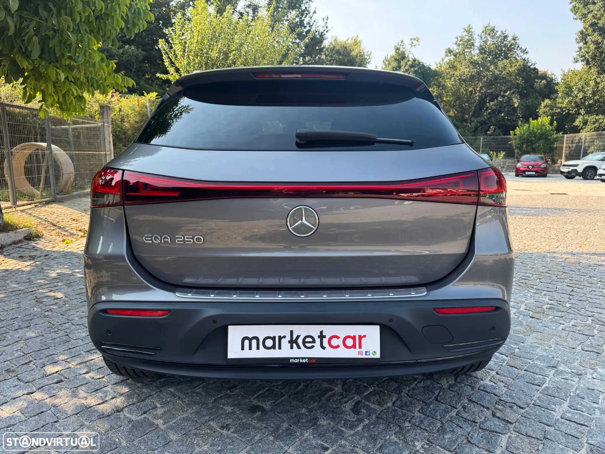 Mercedes-Benz EQA 250 Progressive - 12