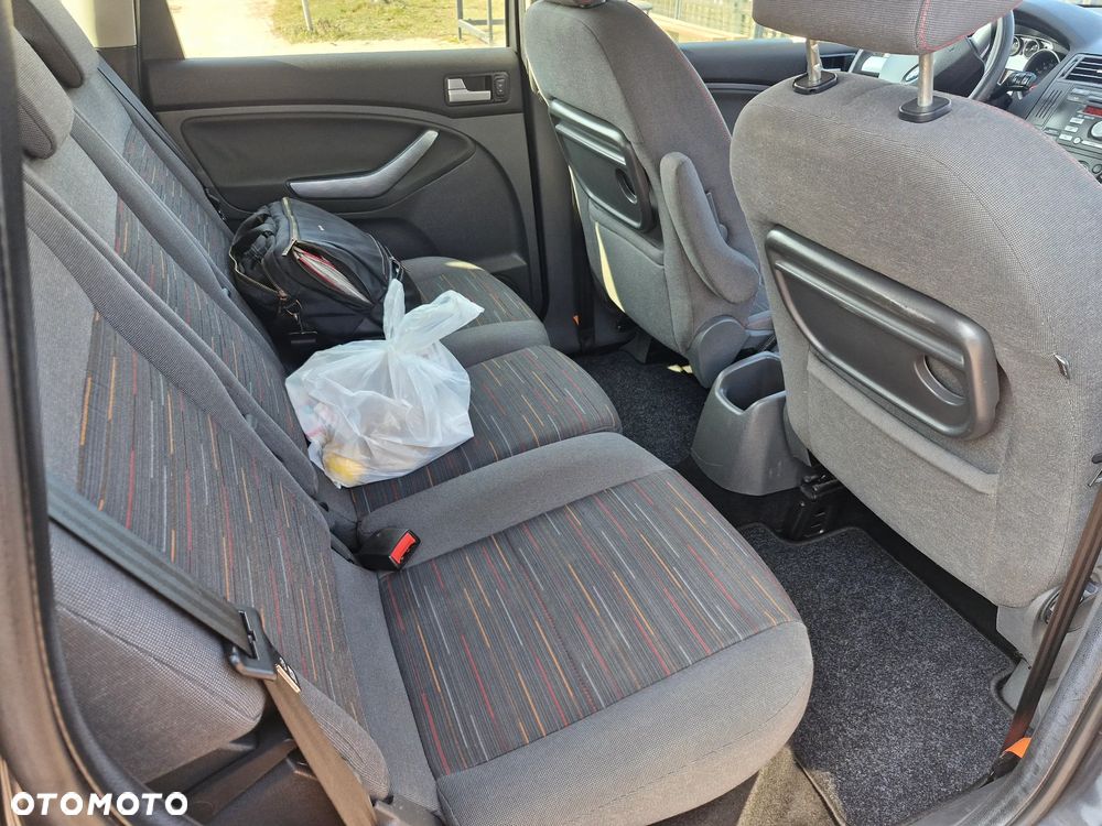 Ford C-MAX 1.8 Style - 10