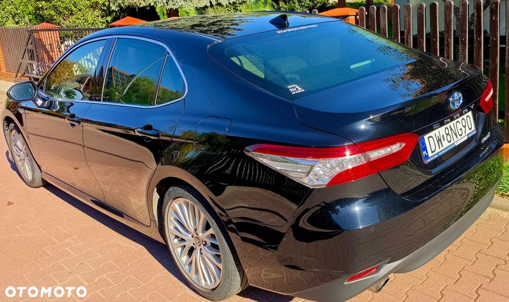 Toyota Camry 2020 photo 2
