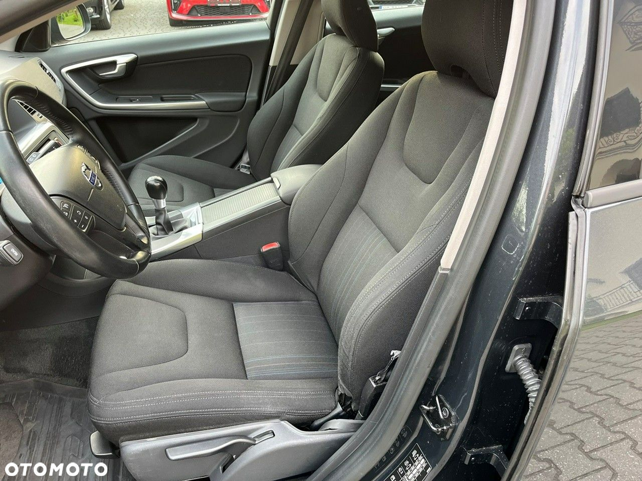 Volvo V60 T4 - 8