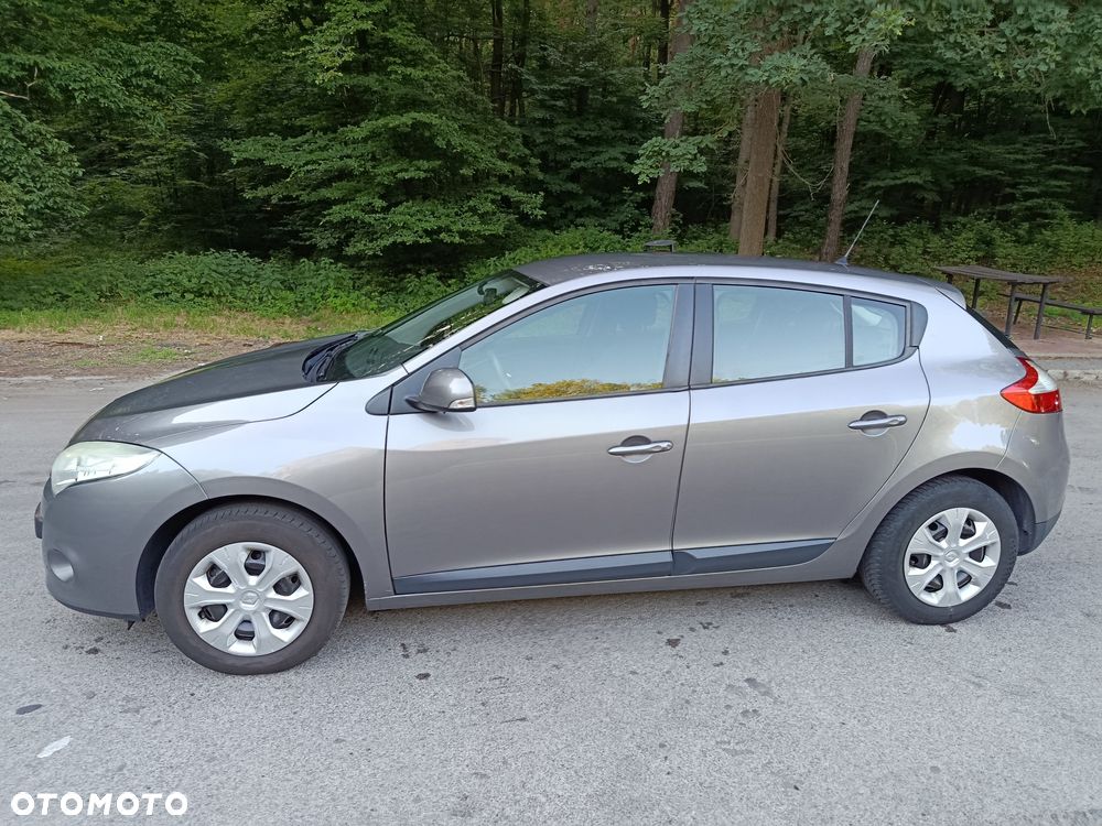 Renault Megane - 2