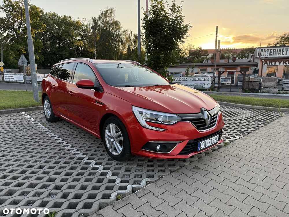Renault Megane 1.6 SCe Zen - 4