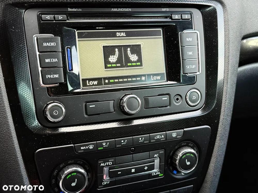 Skoda Octavia II Combi RS - 30