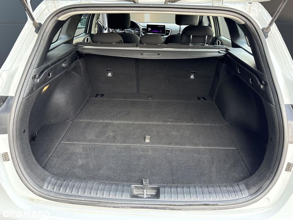Kia Ceed - 17