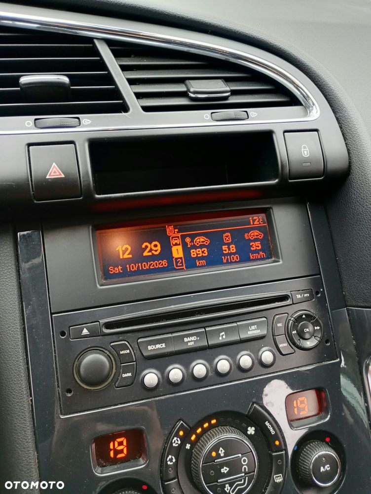 Peugeot 3008 - 10