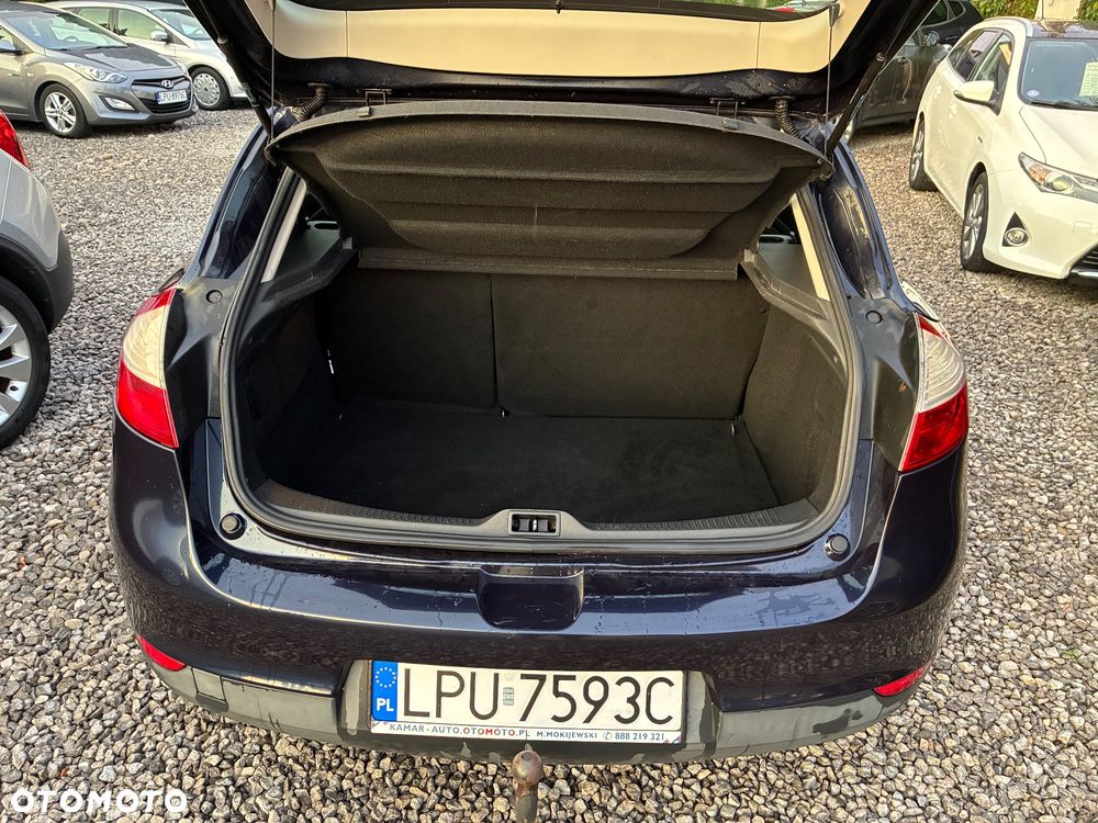 Renault Megane 1.6 16V 110 Expression - 9