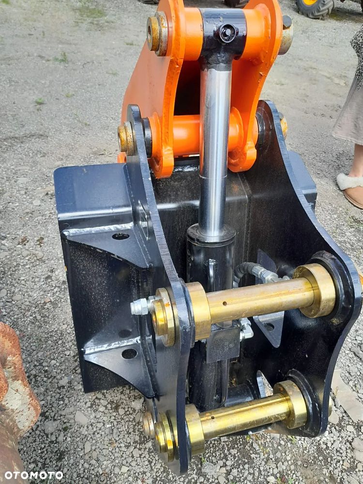 Łyżka hydrauliczna dociskowa, dociskająca z łapą z pazurem z chwytakiem dociskowym KBKC o szerokość 55cm, fi45mm fi60mm. NOWA!!! - 7
